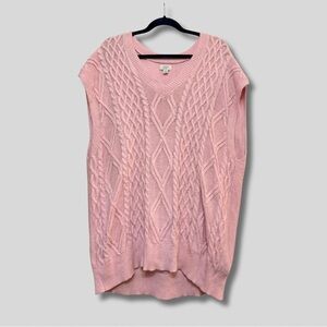 NWOT Crown & Ivy Pink Cable Knit Women's Sweater Vest